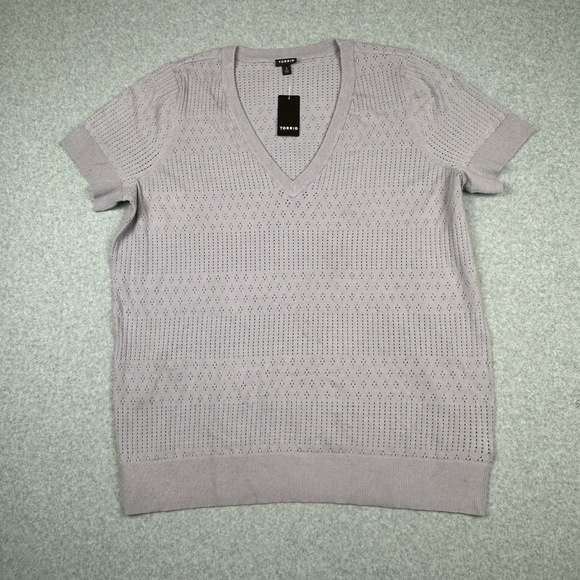 torrid Tops - Torrid Top Womens 3X V Neck Short Sleeve Stylish Knit